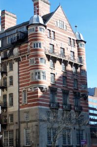 THE WHITE STAR LINE'S HEAD OFFICE IN LIVERPOOL c.1912